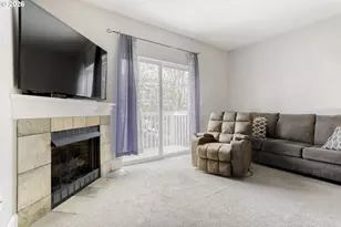 18465 SW Stepping Stone Dr, Beaverton, OR 97003 - Photo 9