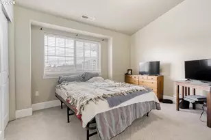 18465 SW Stepping Stone Dr, Beaverton, OR 97003 - Photo 17