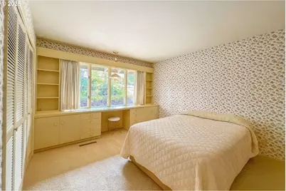 115 W Scenic Dr, The Dalles, OR 97058 - Photo 25