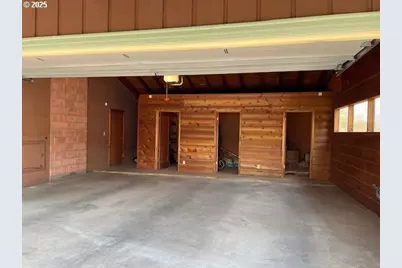 115 W Scenic Dr, The Dalles, OR 97058 - Photo 41