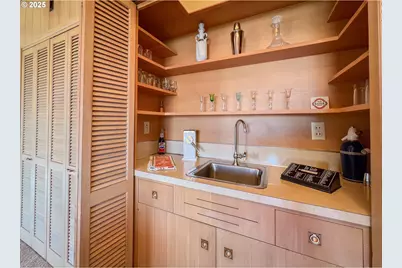 115 W Scenic Dr, The Dalles, OR 97058 - Photo 17