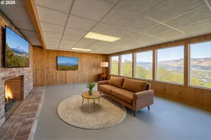 115 W Scenic Dr, The Dalles, OR 97058 - Photo 37