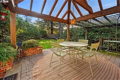 4234 SW Hume St, Portland, OR 97219 - Photo 27