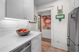 4234 SW Hume St, Portland, OR 97219 - Photo 15