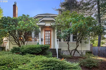 4234 SW Hume St, Portland, OR 97219 - Photo 1