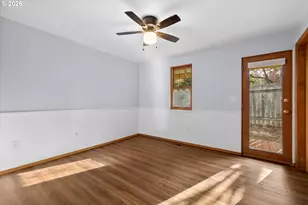 1843 SE Moorwood Ct, Bend, OR 97702 - Photo 15