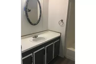 501 S 5th St, Springfield, OR 97477 - Photo 9