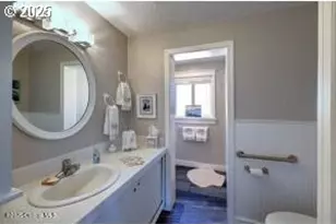 89796 Sea Breeze Dr, Warrenton, OR 97146 - Photo 23