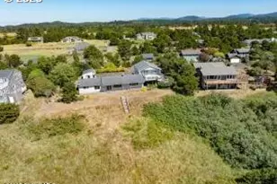 89796 Sea Breeze Dr, Warrenton, OR 97146 - Photo 5