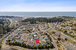 2854 NE 46th Loop, Lincoln City, OR 97367 - Photo 37