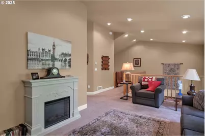 920 Hemlock St, Florence, OR 97439 - Photo 21