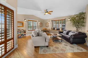 131 W Nebesna St, Cannon Beach, OR 97110 - Photo 13