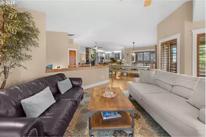 131 W Nebesna St, Cannon Beach, OR 97110 - Photo 15