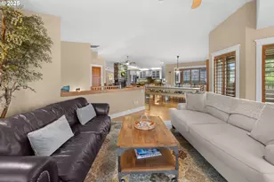 131 W Nebesna St, Cannon Beach, OR 97110 - Photo 15