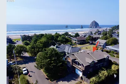 131 W Nebesna St, Cannon Beach, OR 97110 - Photo 3
