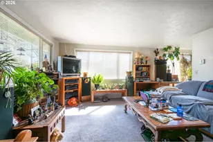 2190 Pierce St, Eugene, OR 97405 - Photo 13