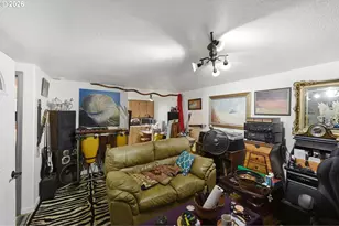 1955 Maple St, North Bend, OR 97459 - Photo 37