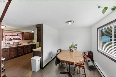 1955 Maple St, North Bend, OR 97459 - Photo 11
