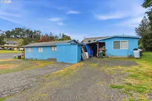 1955 Maple St, North Bend, OR 97459 - Photo 31