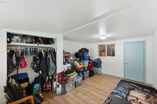 1955 Maple St, North Bend, OR 97459 - Photo 25