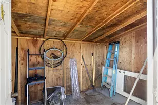 1057 Greenwood Ave, Reedsport, OR 97467 - Photo 23