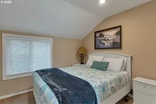 25 NE Clarke St, Depoe Bay, OR 97341 - Photo 37