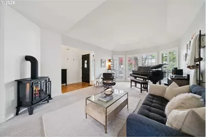 13064 SW Bradley Ln, Tigard, OR 97224 - Photo 9