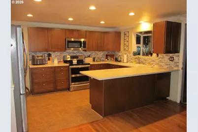 910 Easy St, Brookings, OR 97415 - Photo 13