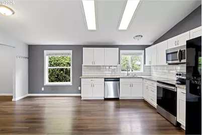 63511 S Olive Rd, Coos Bay, OR 97420 - Photo 11