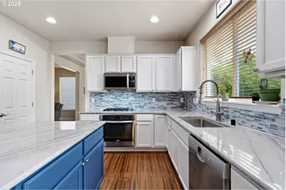 2040 NW Artz Ct, Camas, WA 98607 - Photo 11
