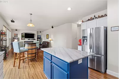 2040 NW Artz Ct, Camas, WA 98607 - Photo 13