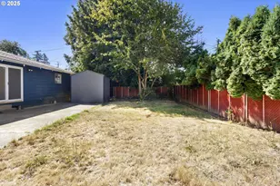 601 SE 135th Ave, Portland, OR 97233 - Photo 27