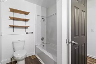 601 SE 135th Ave, Portland, OR 97233 - Photo 15