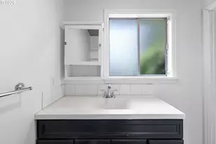 601 SE 135th Ave, Portland, OR 97233 - Photo 13