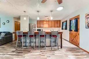 3209 SE 165th Pl, Portland, OR 97236 - Photo 7