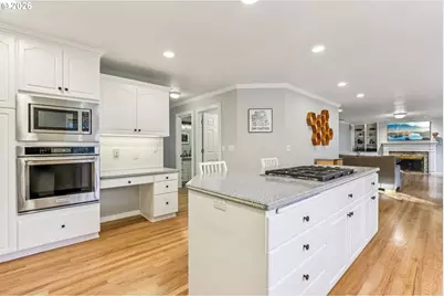 4307 NE 142nd St, Vancouver, WA 98686 - Photo 11