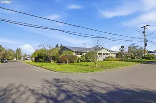 349 Greenfield Ave, Eugene, OR 97404 - Photo 47