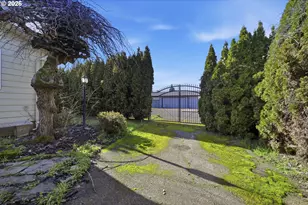 349 Greenfield Ave, Eugene, OR 97404 - Photo 43