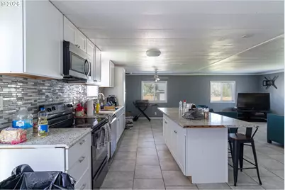 80649 Crooked Rd, Irrigon, OR 97844 - Photo 7