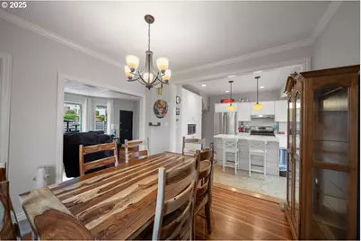 662 S 11th St, Coos Bay, OR 97420 - Photo 23