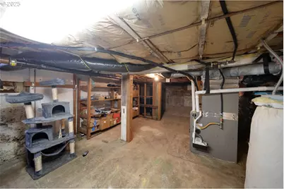 662 S 11th St, Coos Bay, OR 97420 - Photo 35