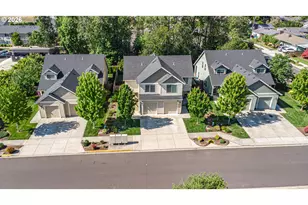 907 Howard Ave, Eugene, OR 97404 - Photo 3