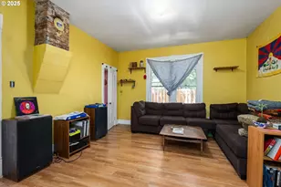 490 W 4th Ave, Eugene, OR 97401 - Photo 5