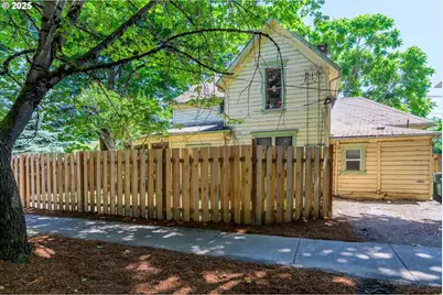 490 W 4th Ave, Eugene, OR 97401 - Photo 3