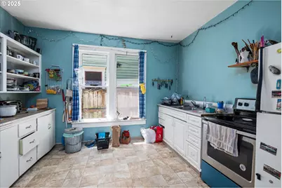 490 W 4th Ave, Eugene, OR 97401 - Photo 9