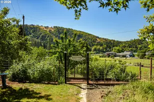 3952 Del Rio Rd, Roseburg, OR 97471 - Photo 25