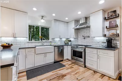 19636 S Ridge Rd, Oregon City, OR 97045 - Photo 13