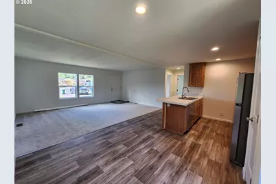 110 NW 4th St #F16, Warrenton, OR 97146 - Photo 5