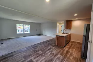 110 NW 4th St, Warrenton, OR 97146 - Photo 5