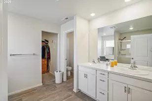 478 Greencrest St NE, Salem, OR 97301 - Photo 17